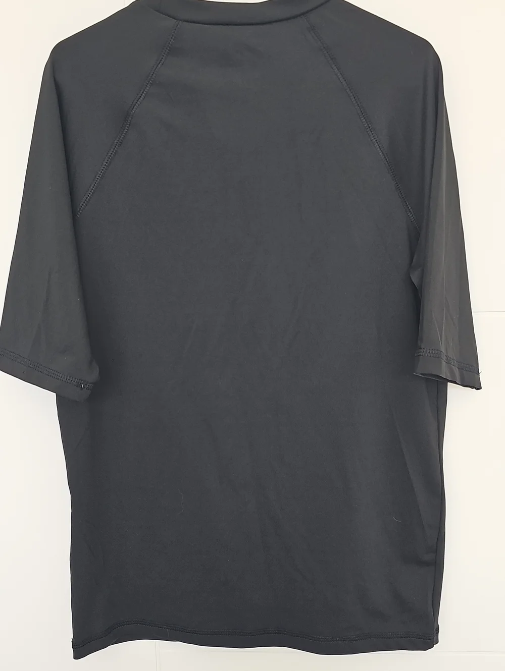art class Black Short-Sleeve Swim Shirt Rashguard Skull Graphic Boys Sz L 12/14